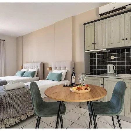 Appartement Sunset Triple 2 *